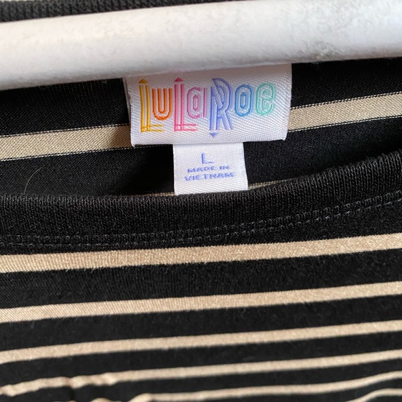 Lularoe Randy top - Picture 3 of 6